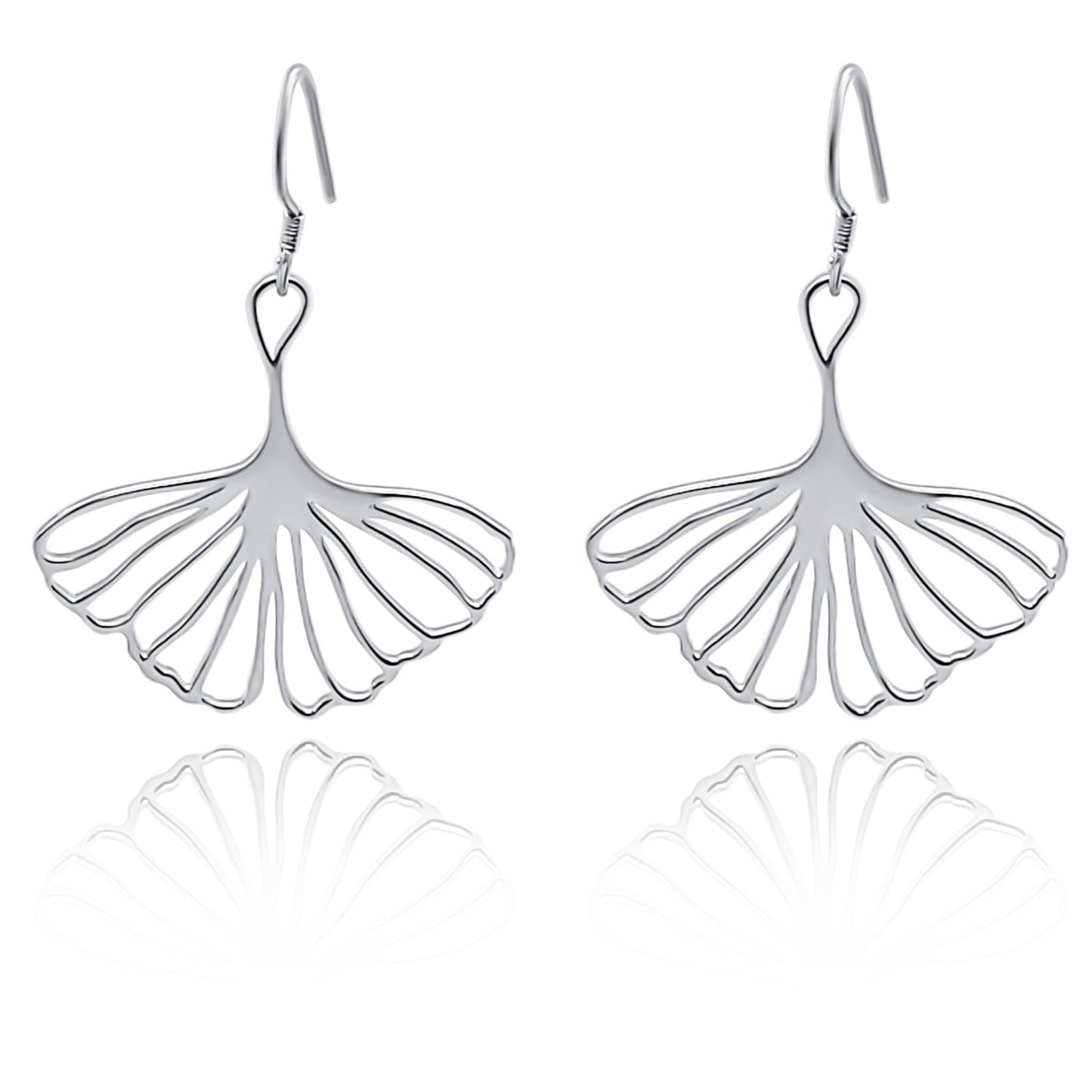 Nanahana Silver Ginkgo Lear dangle earrings. statement earring